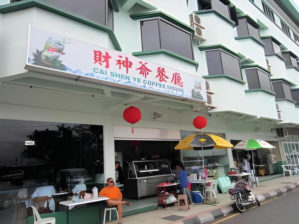 Hotel Hung Hung Kuching Zewnętrze zdjęcie