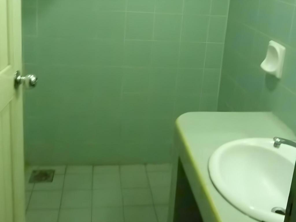 Hotel Hung Hung Kuching Zewnętrze zdjęcie