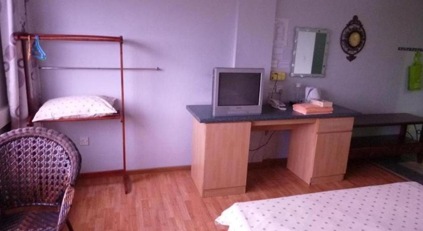 Hotel Hung Hung Kuching Zewnętrze zdjęcie